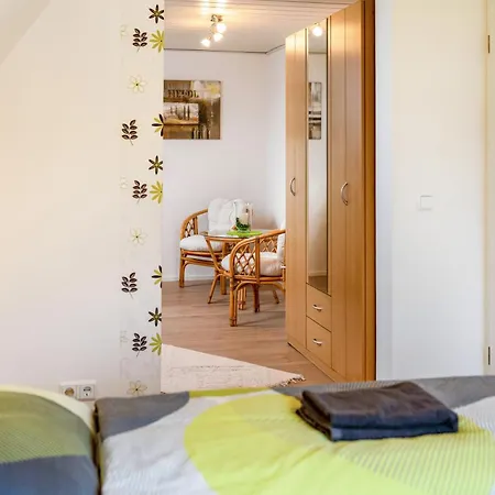 Days Apartment *